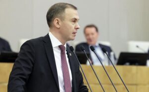 Правительство дало отрицательный отзыв на законопроект КПРФ